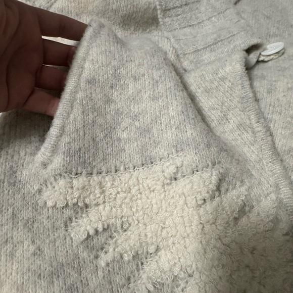 One Grey Day Heather Gray Long Cardigan with Shawl Collar and Geometric Pattern - Picture 4 of 15